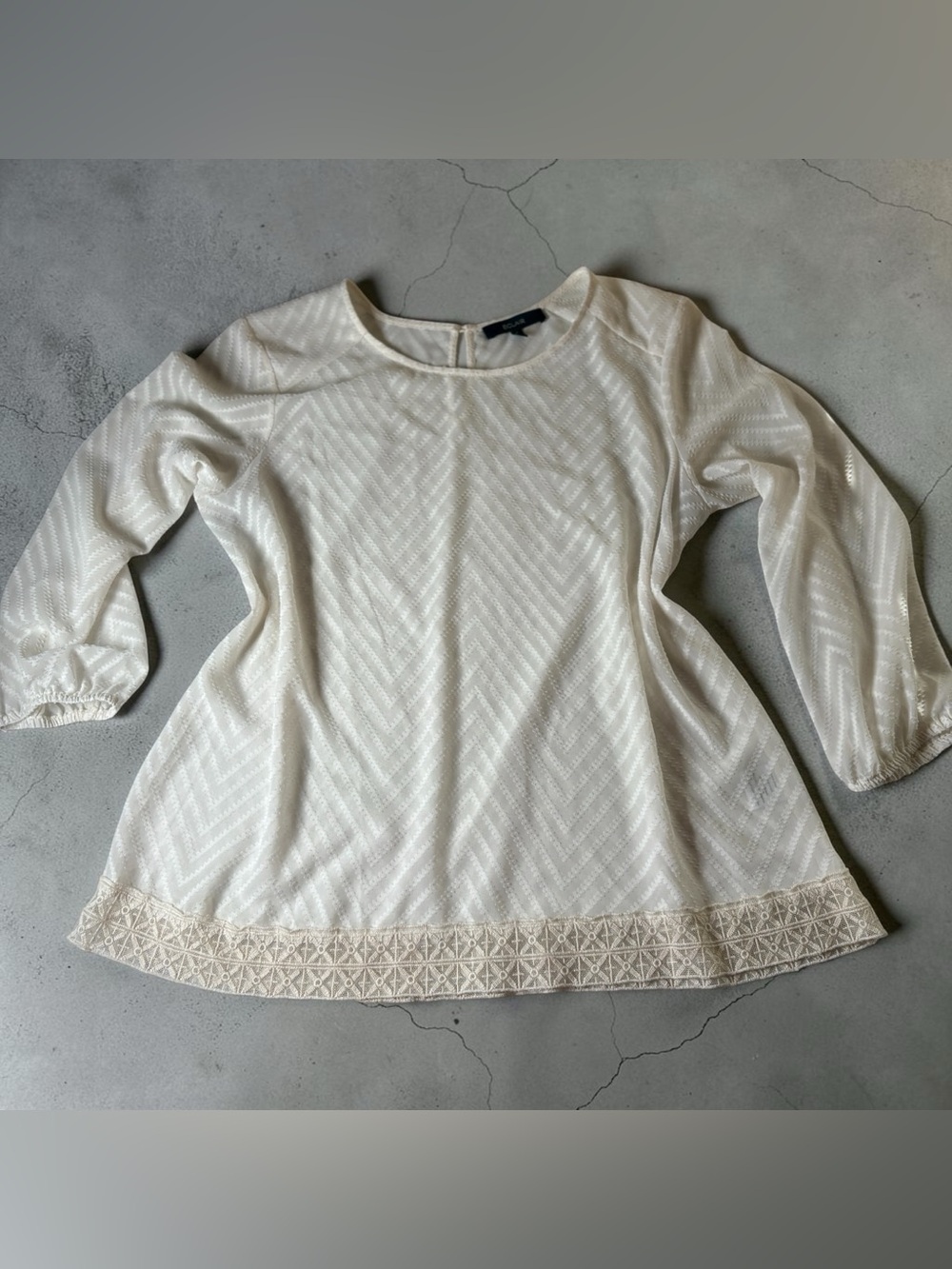 Eclair Cream Chevron Clip Dot Blouse Crochet Lace Hem Boho Peasant Top Small S.